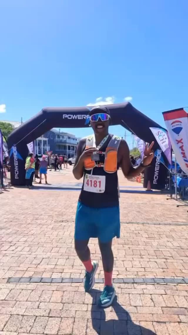 Instagram post from langa_ac. This post is in position 0.